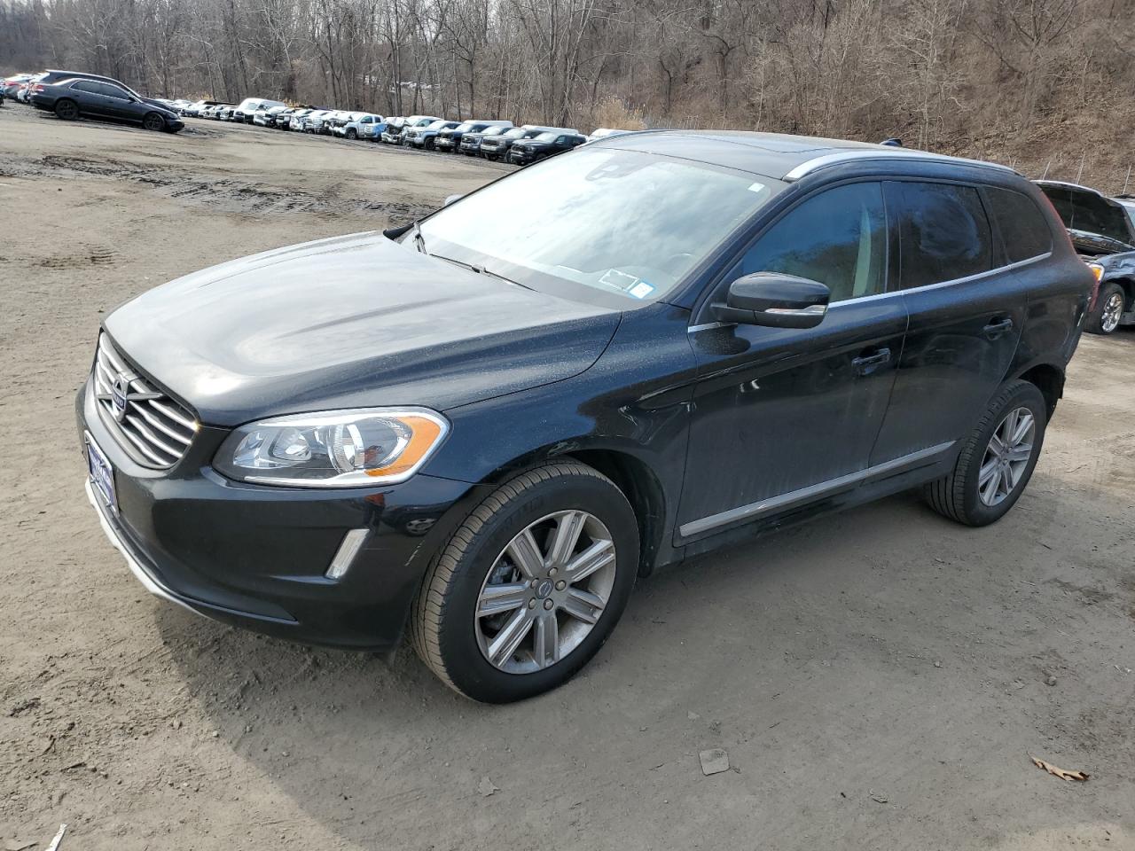 2016 Volvo XC60 - Image 1