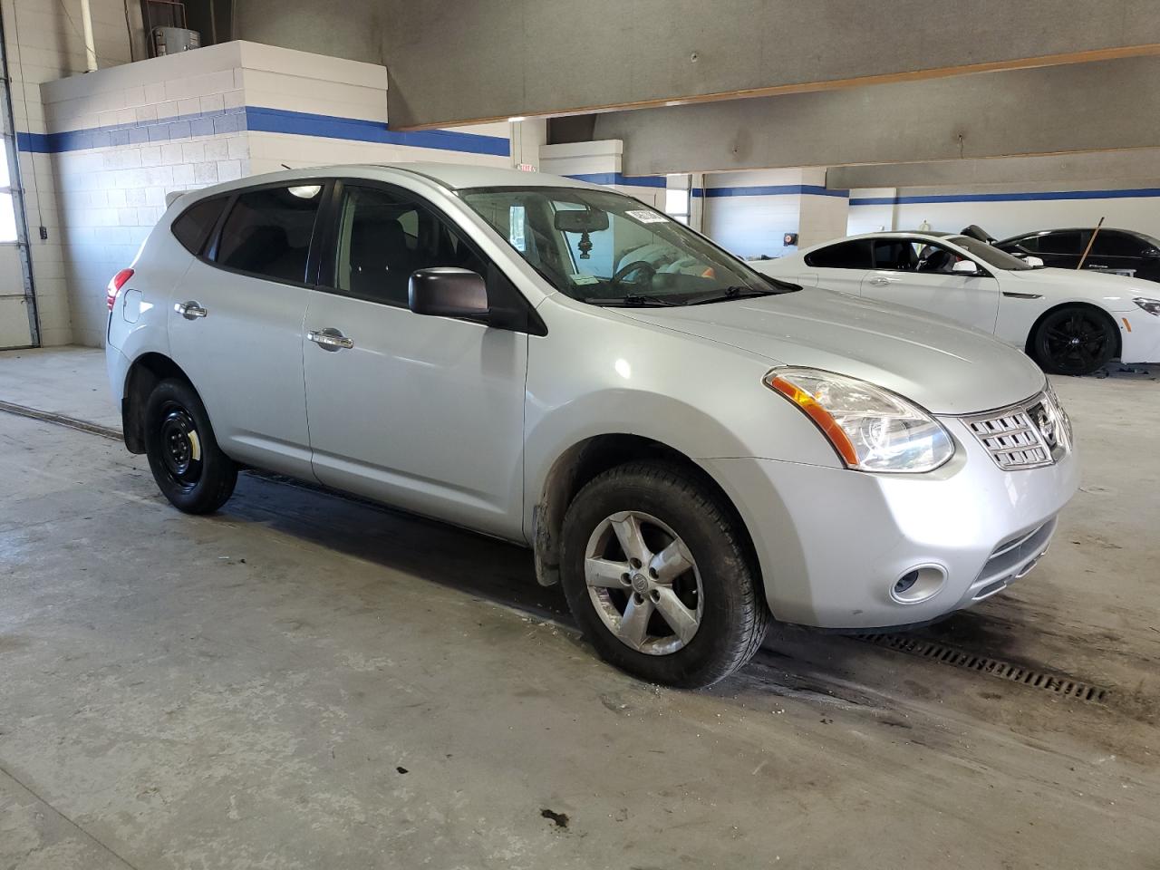 2010 Nissan Rogue - Image 4