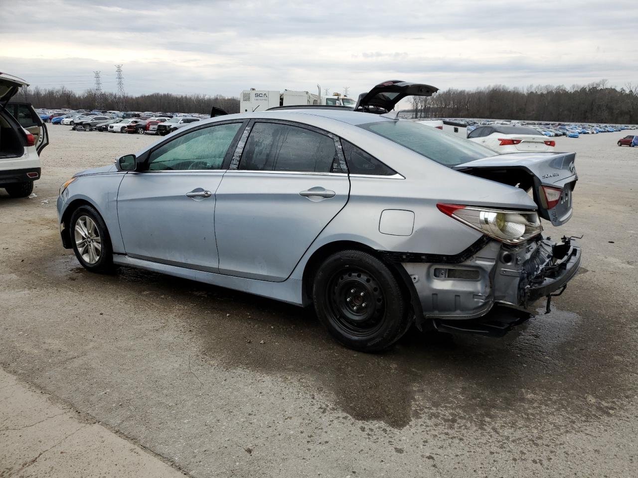 2014 Hyundai Sonata - Image 2