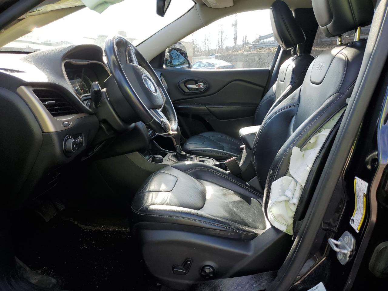 2015 Jeep Grand Cherokee - Image 7