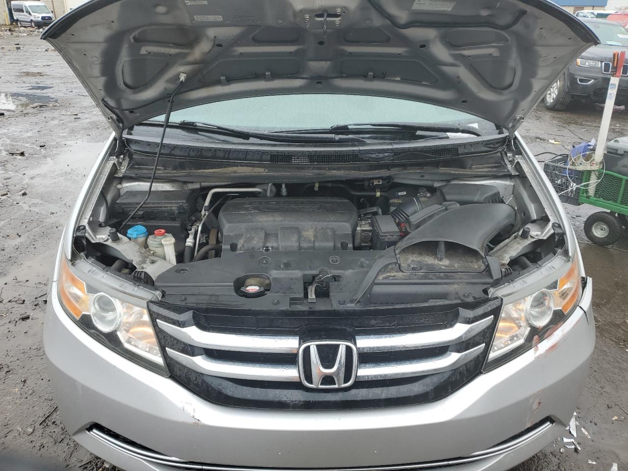 2014 Honda Odyssey - Image 12