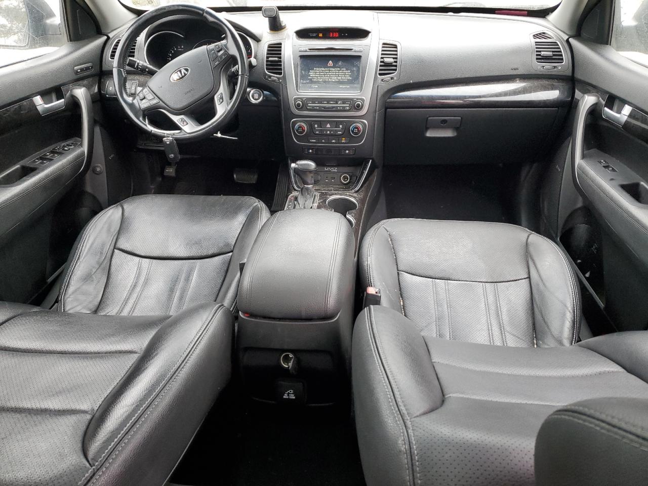 2014 Kia Sorento - Image 8