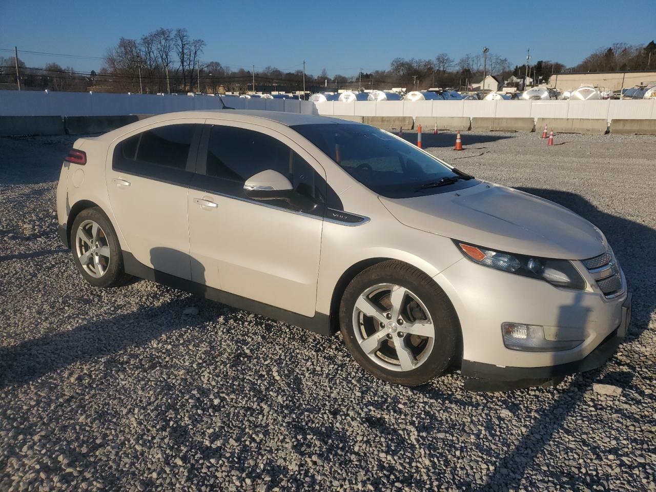 2013 Chevrolet Volt - Image 4