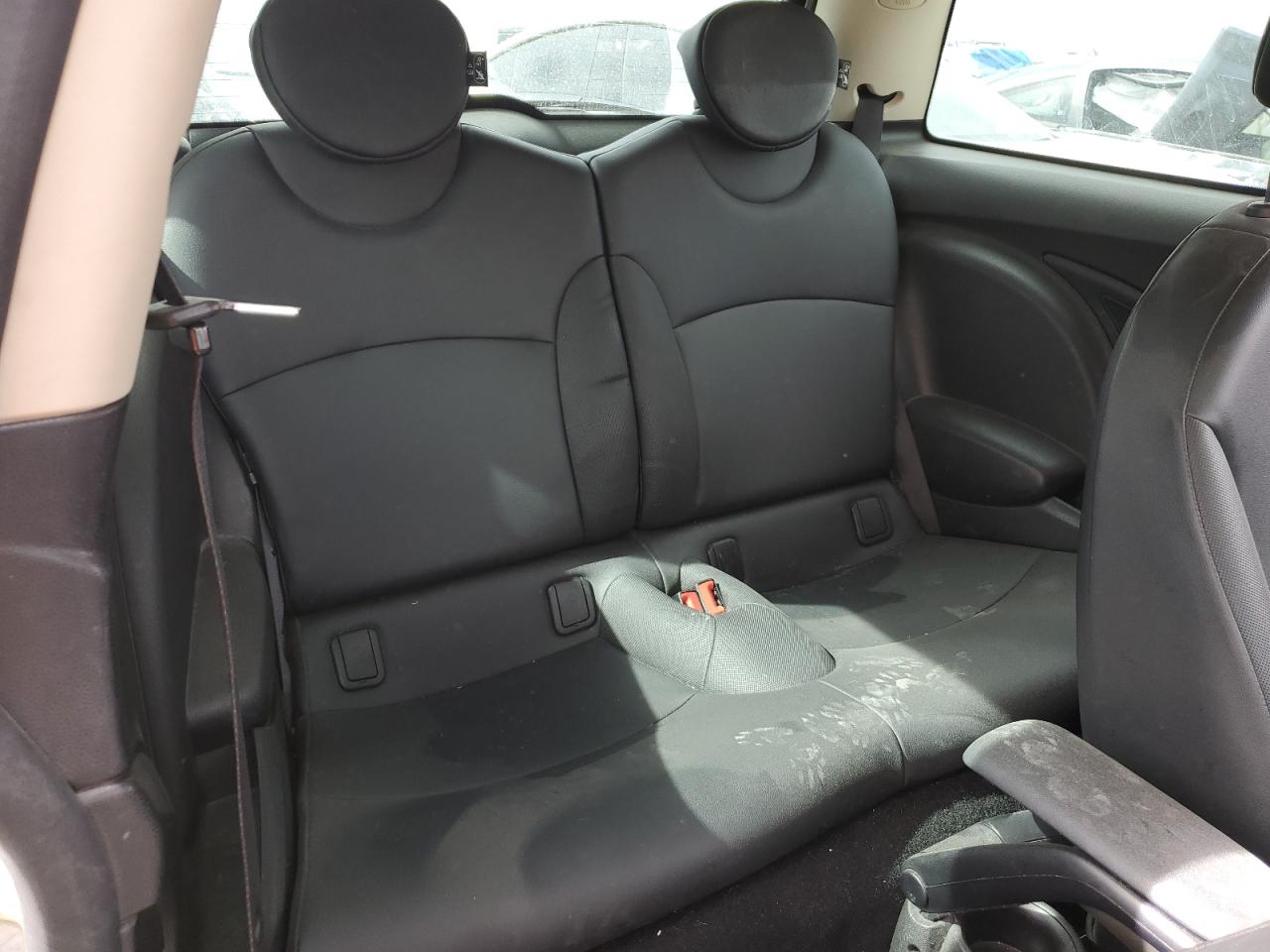 2012 MINI Cooper - Image 10