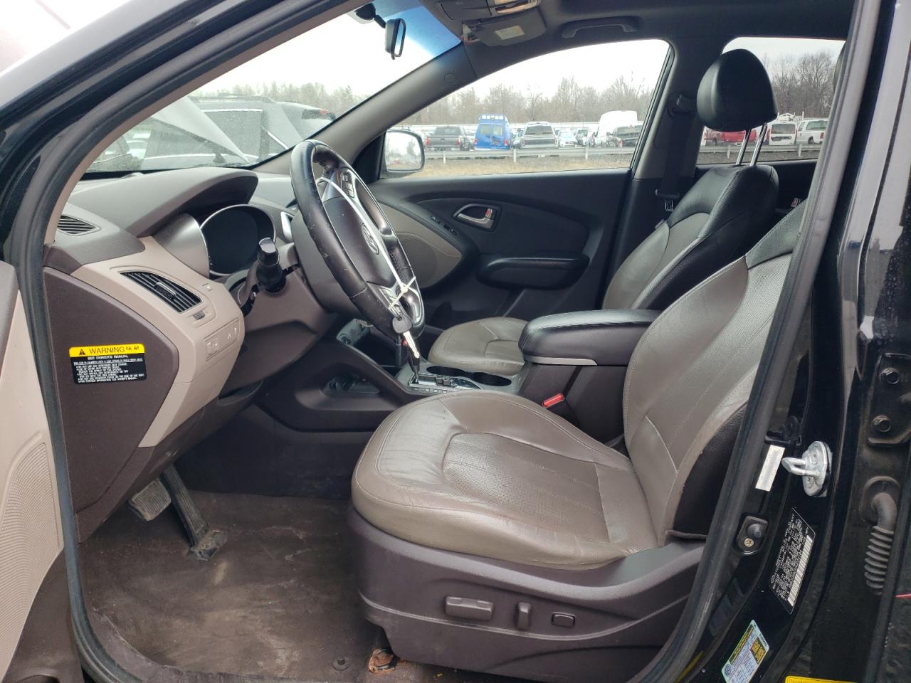 2010 Hyundai Tucson - Image 7