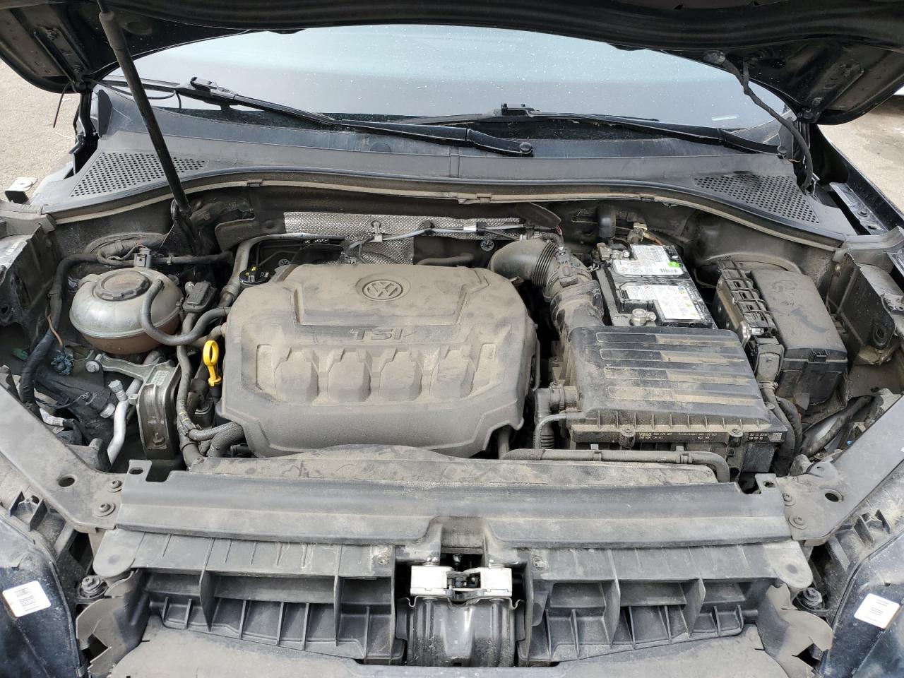 2019 Volkswagen Tiguan - Image 13