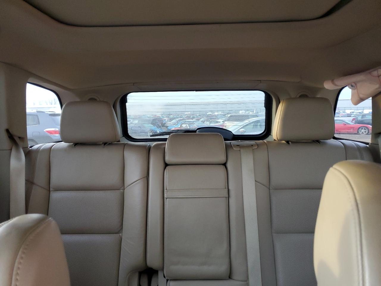 2011 Jeep Grand Cherokee - Image 10