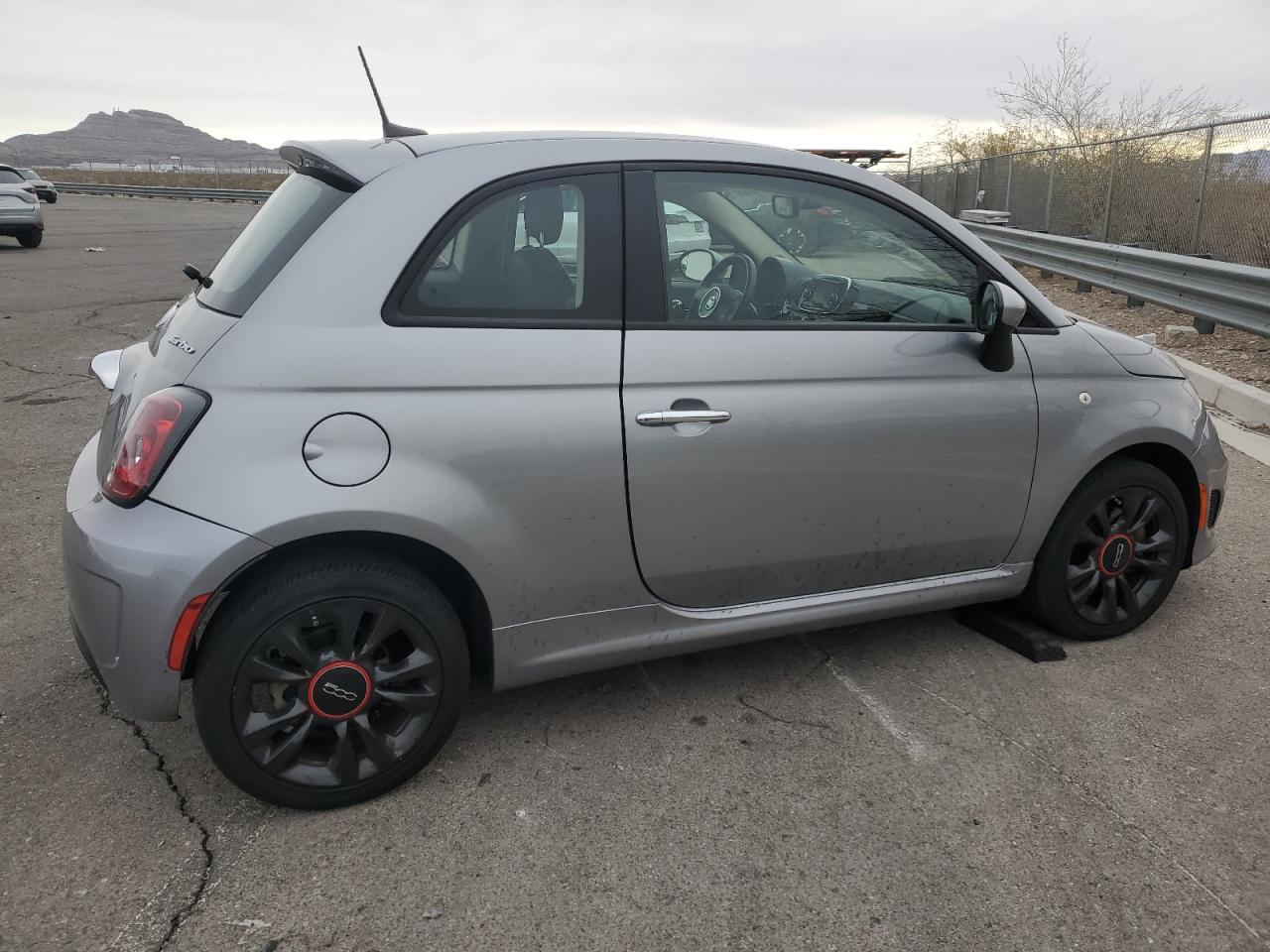 2019 Fiat 500 - Image 3