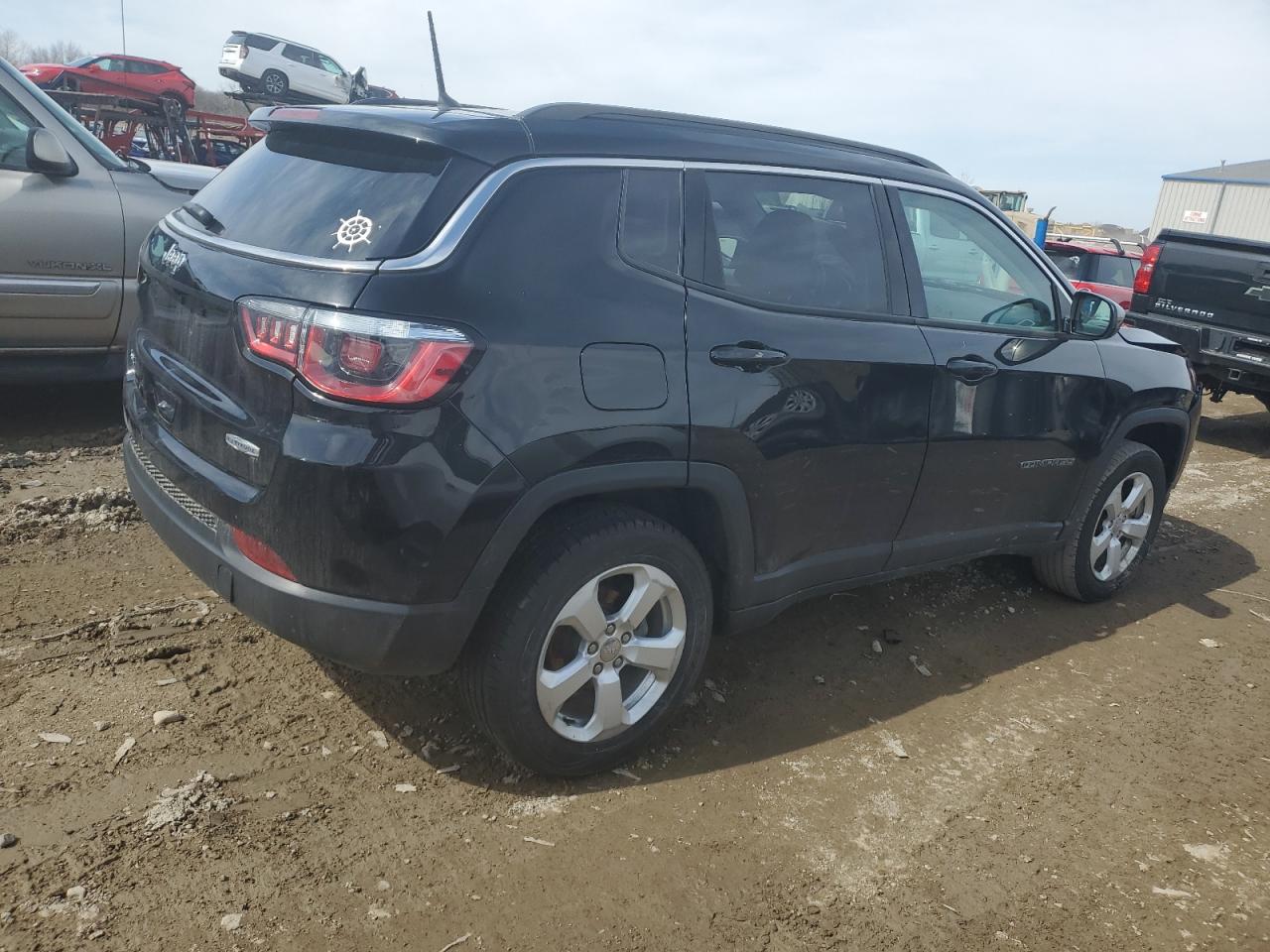2018 Jeep Compass - Image 3