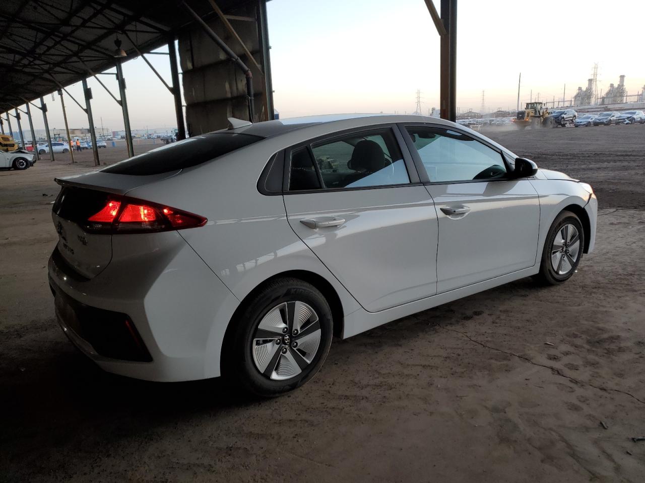 2021 Hyundai IONIQ - Image 3
