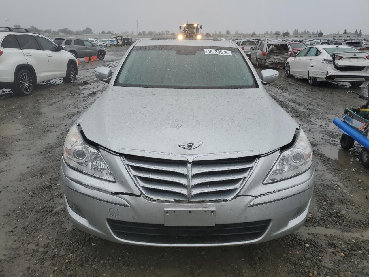2009 Hyundai Genesis - Image 5