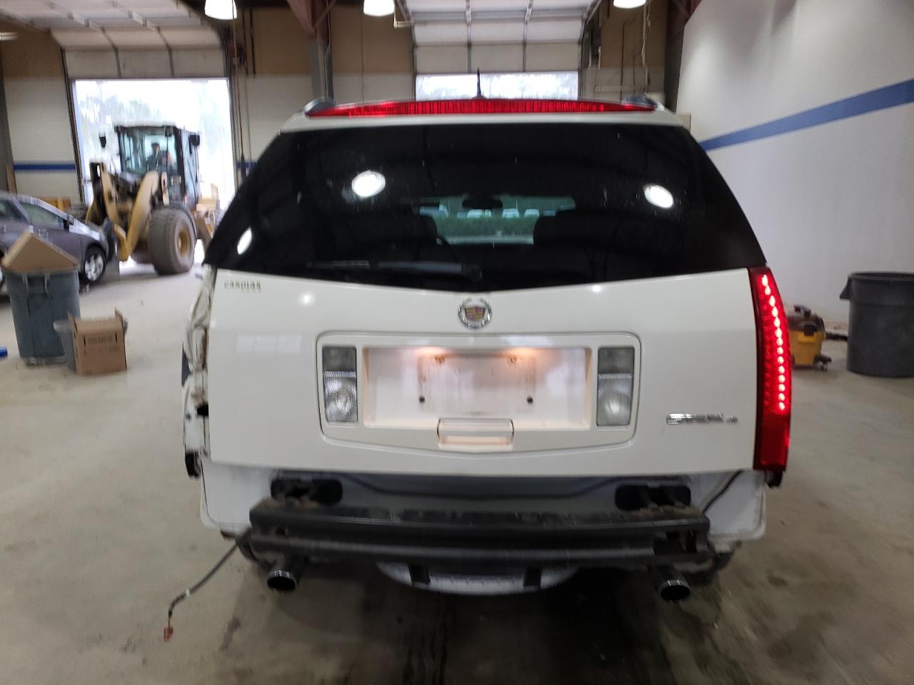 2008 Cadillac SRX - Image 6