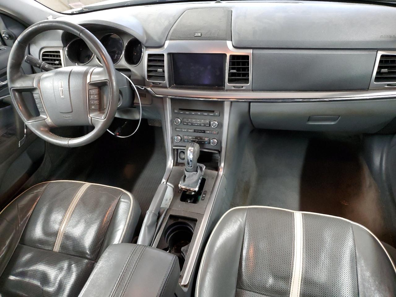 2010 Lincoln MKZ - Image 8