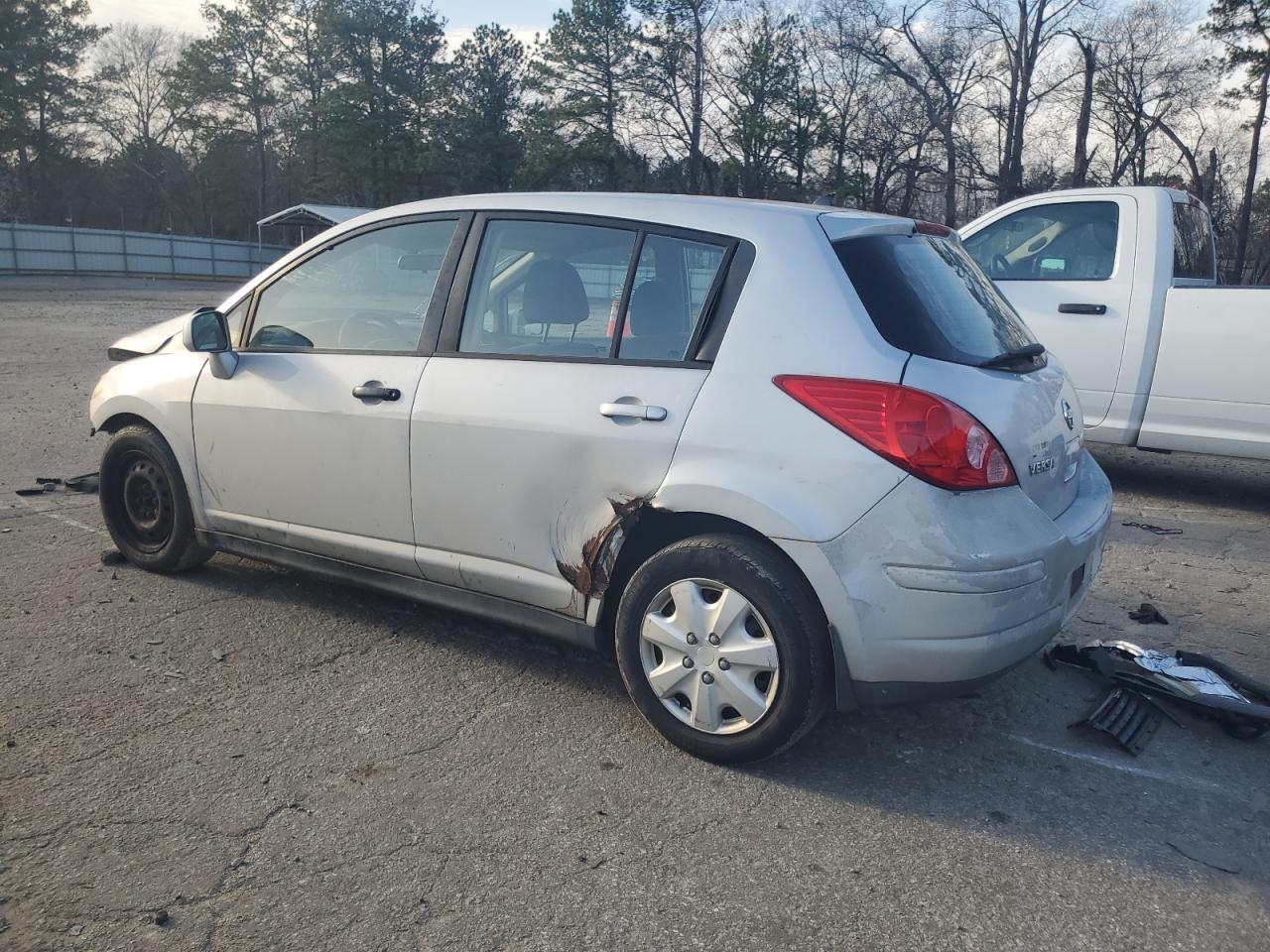 2007 Nissan Versa - Image 2