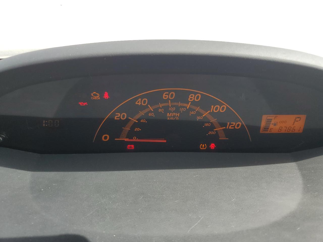 2010 Toyota Yaris - Image 9