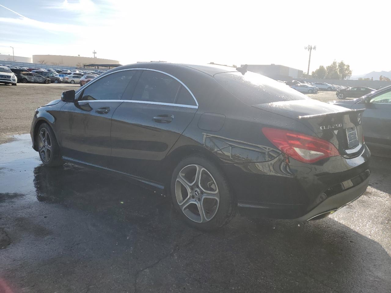 2018 Mercedes-Benz CLA-klasse - Image 2