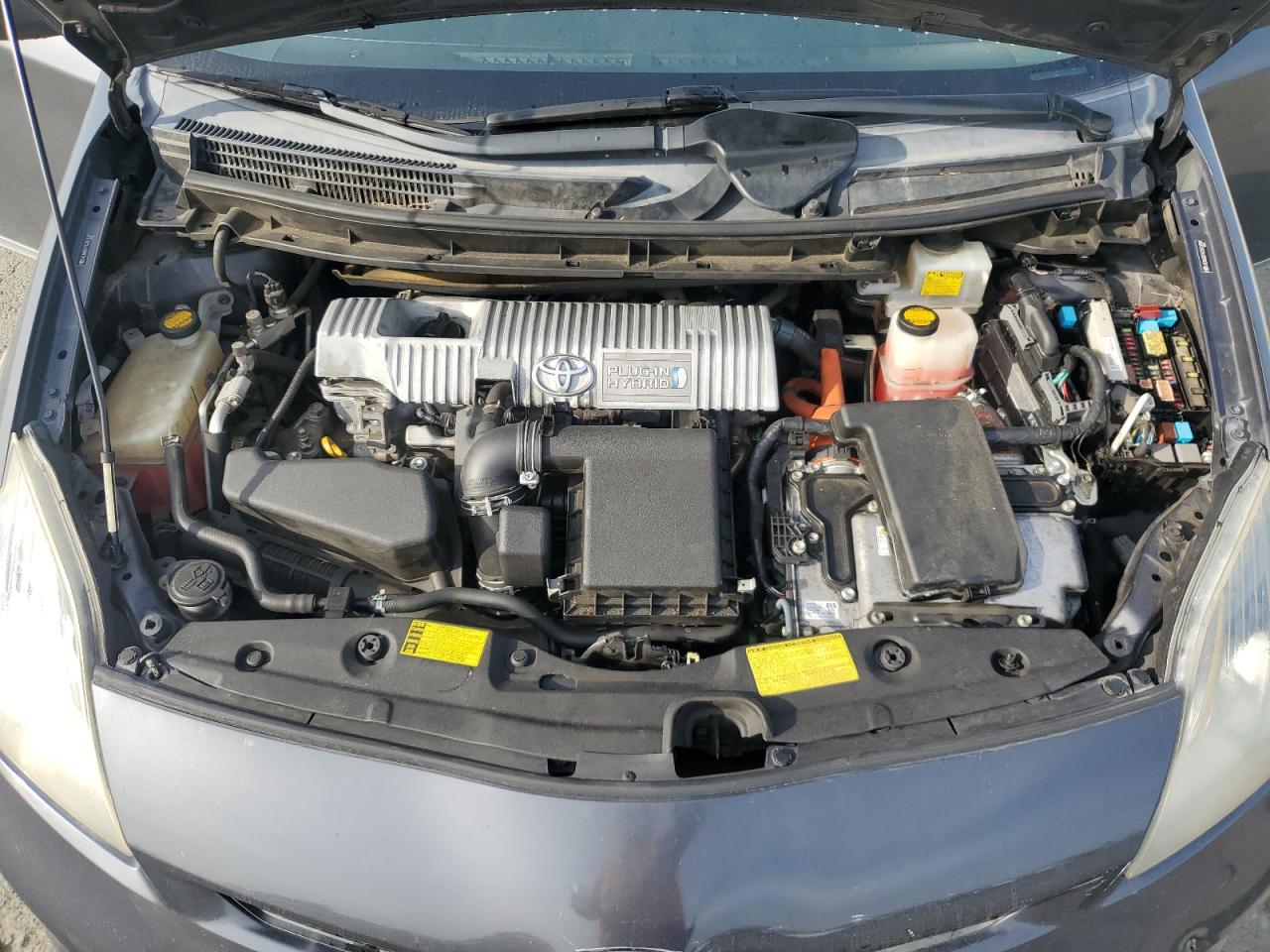 2012 Toyota Prius - Image 12