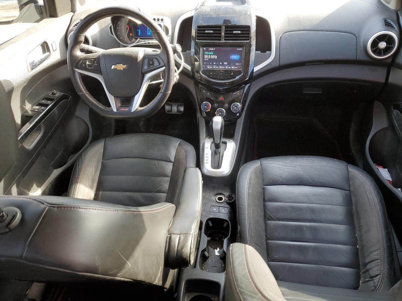 2016 Chevrolet Sonic - Image 8