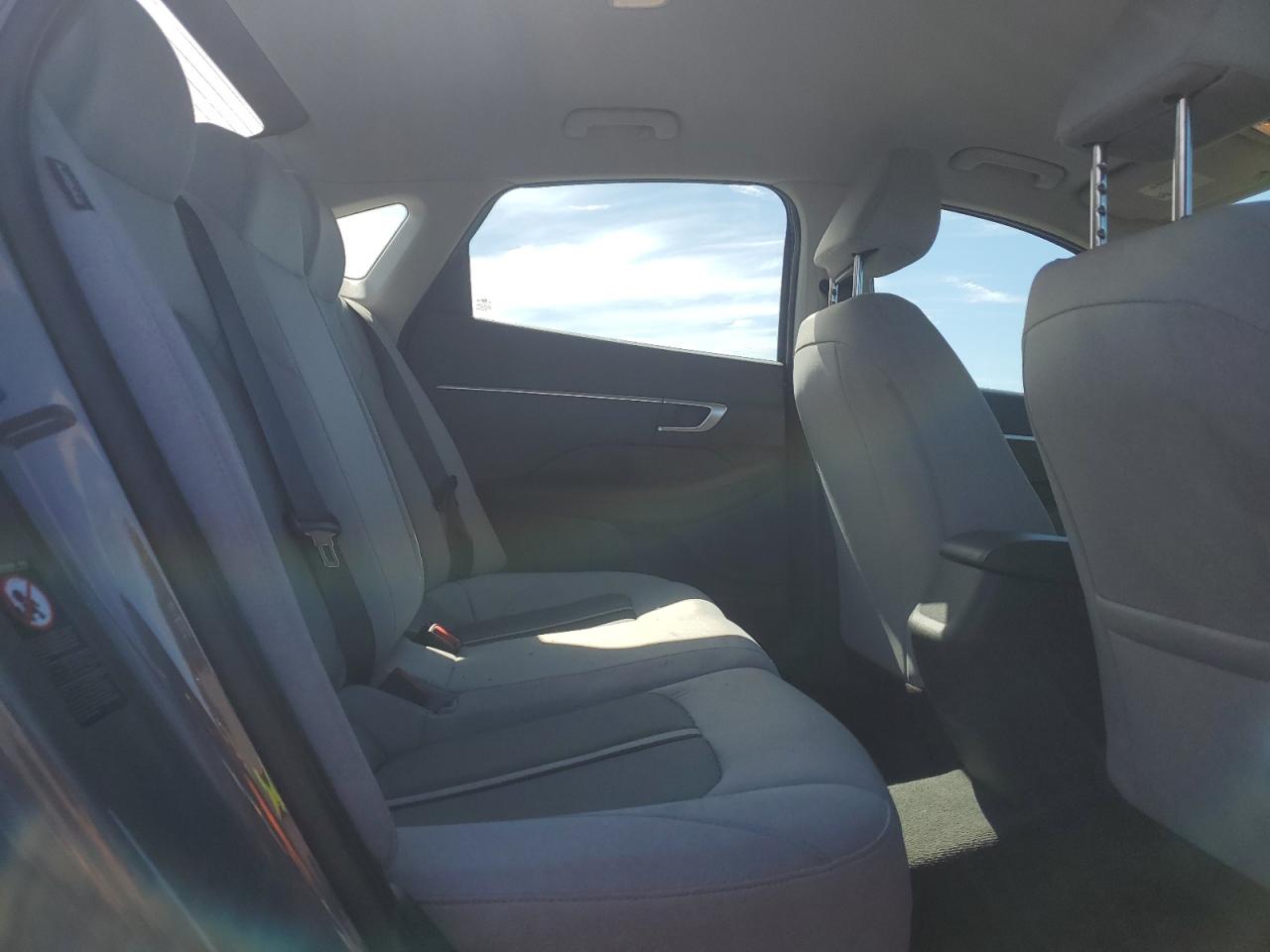 2021 Hyundai Sonata - Image 10