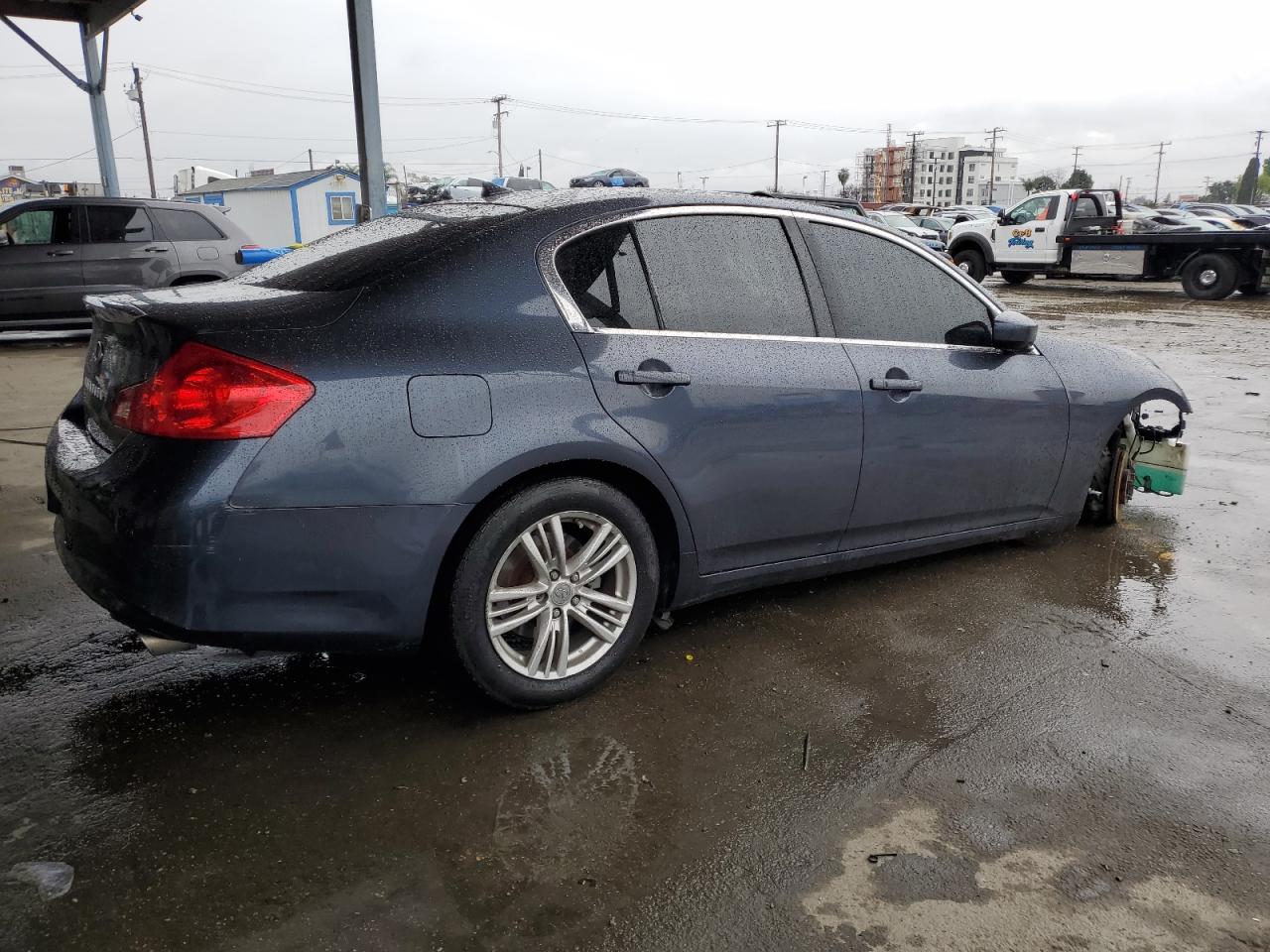 2010 Infiniti G - Image 3