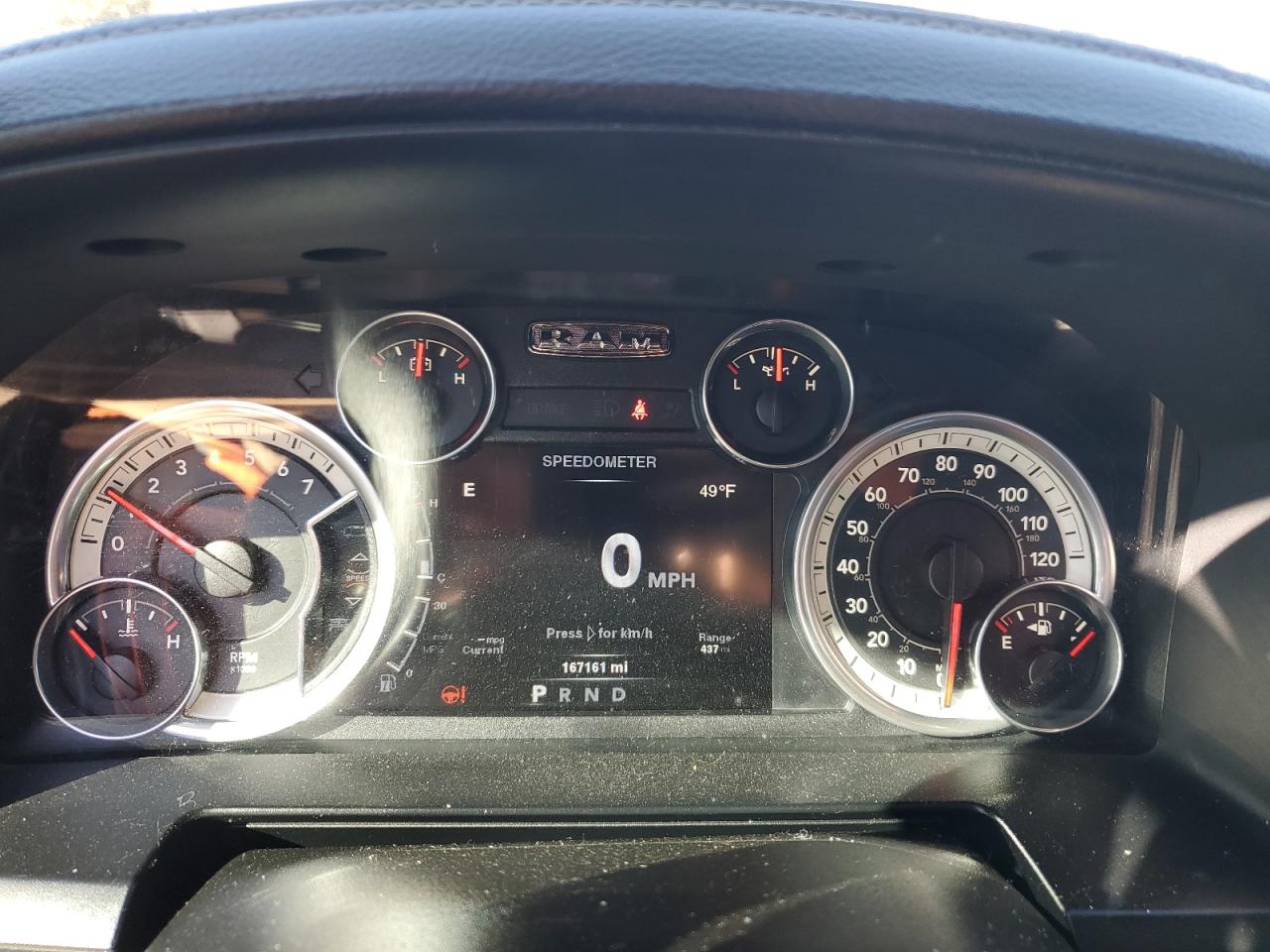 2014 RAM 1500 - Image 9