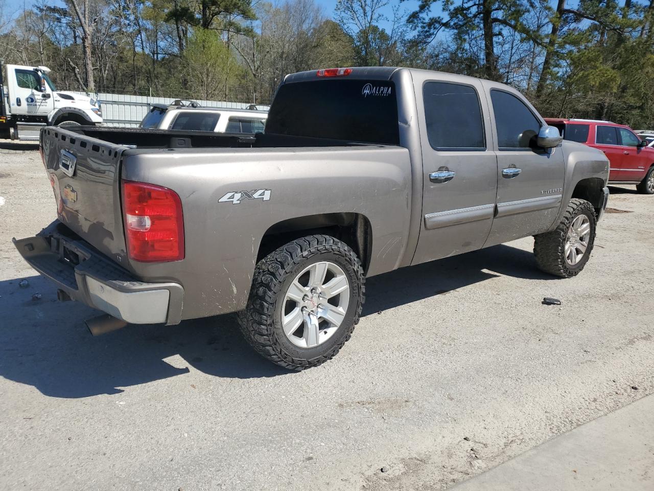 2012 Chevrolet Silverado - Image 3