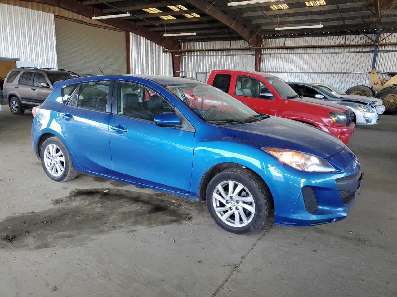 2012 Mazda 3 - Image 4