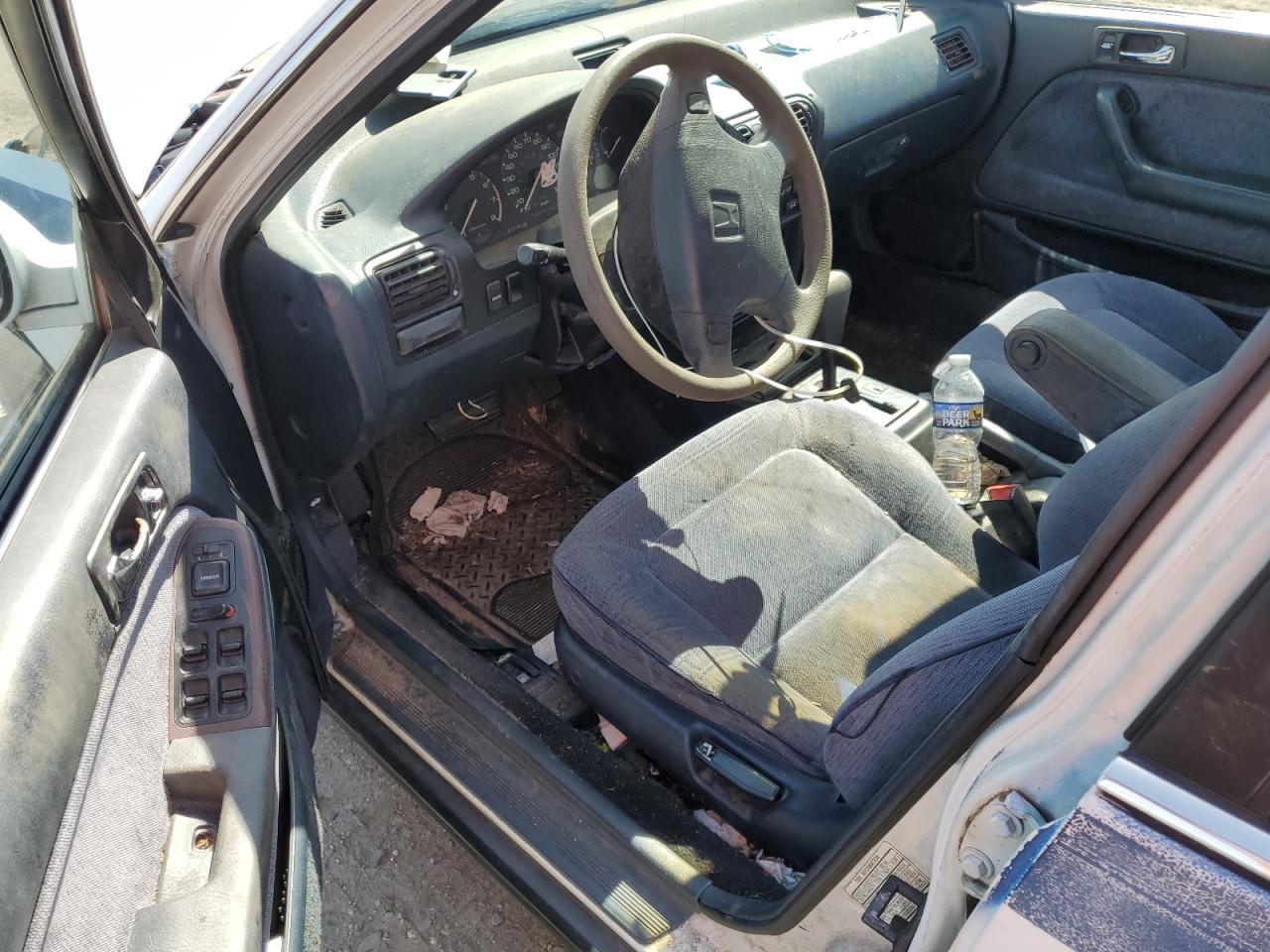 1993 Honda Accord Lx VIN: 1HGCB7655PA147620 Lot: 49849055