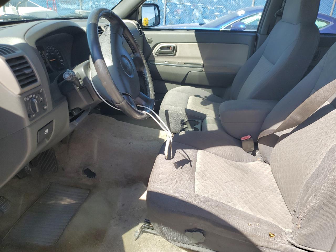 2004 GMC Canyon - Image 7
