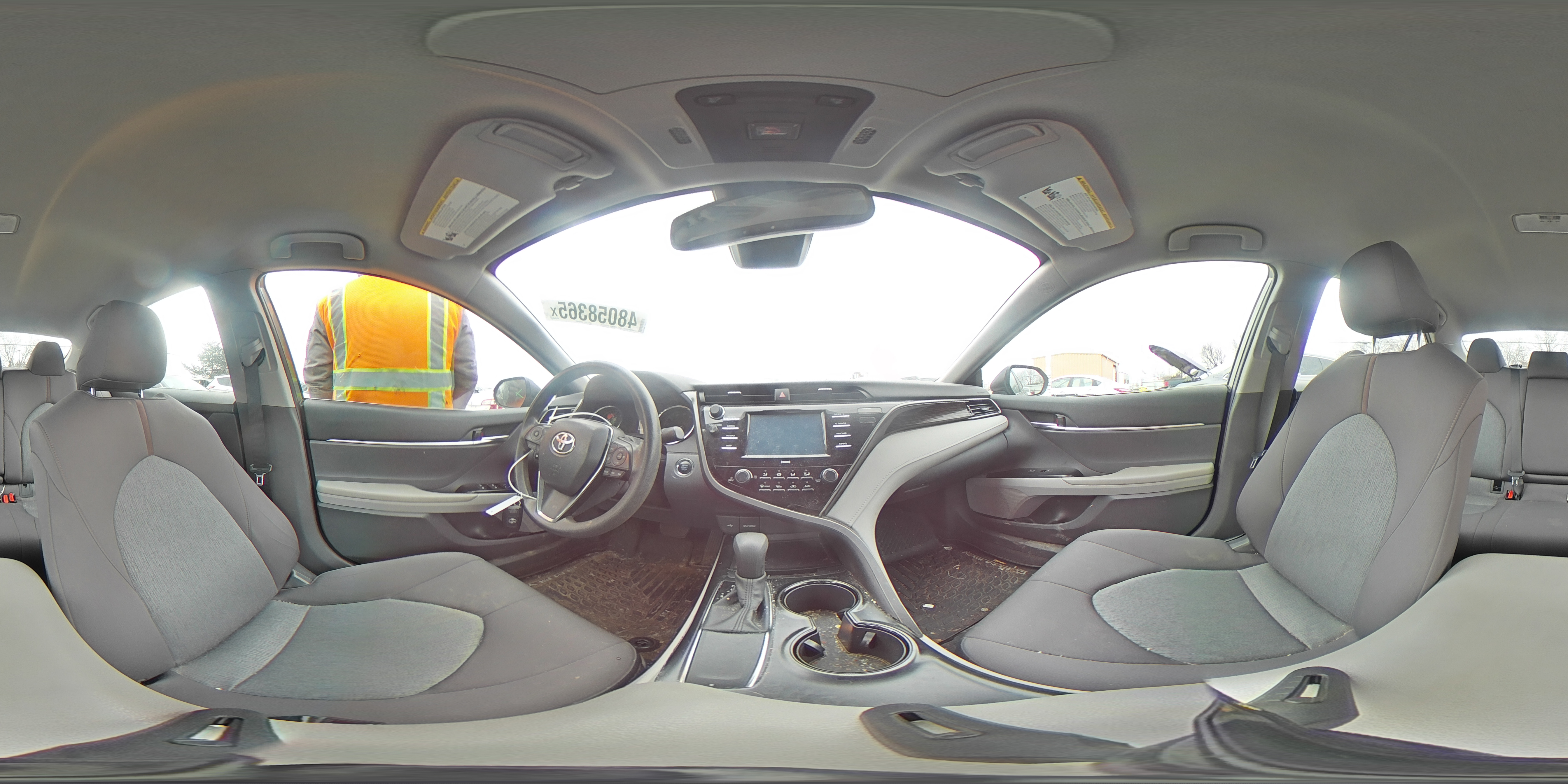 2020 Toyota Camry - Image 13