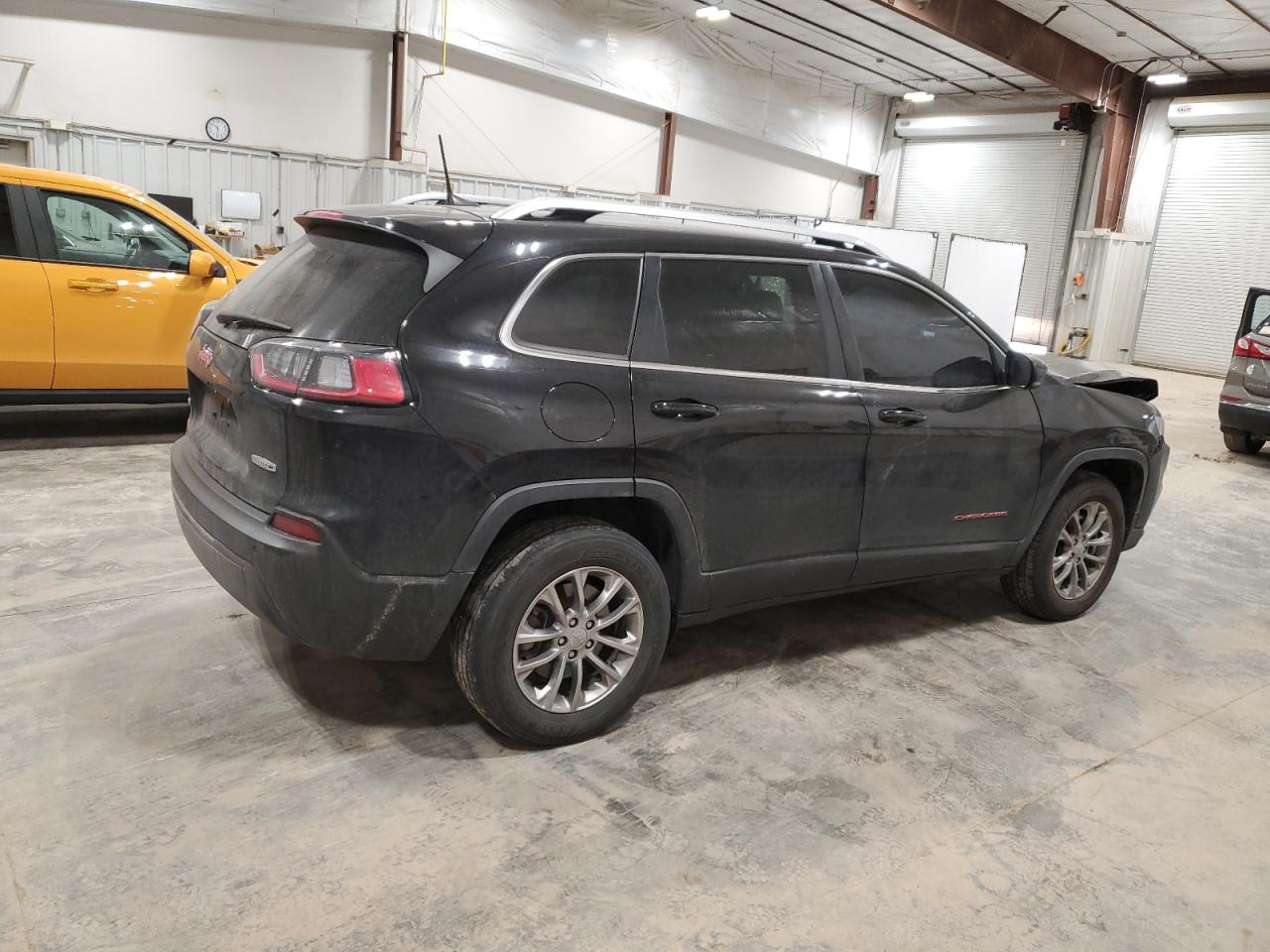 2021 Jeep Grand Cherokee - Image 3