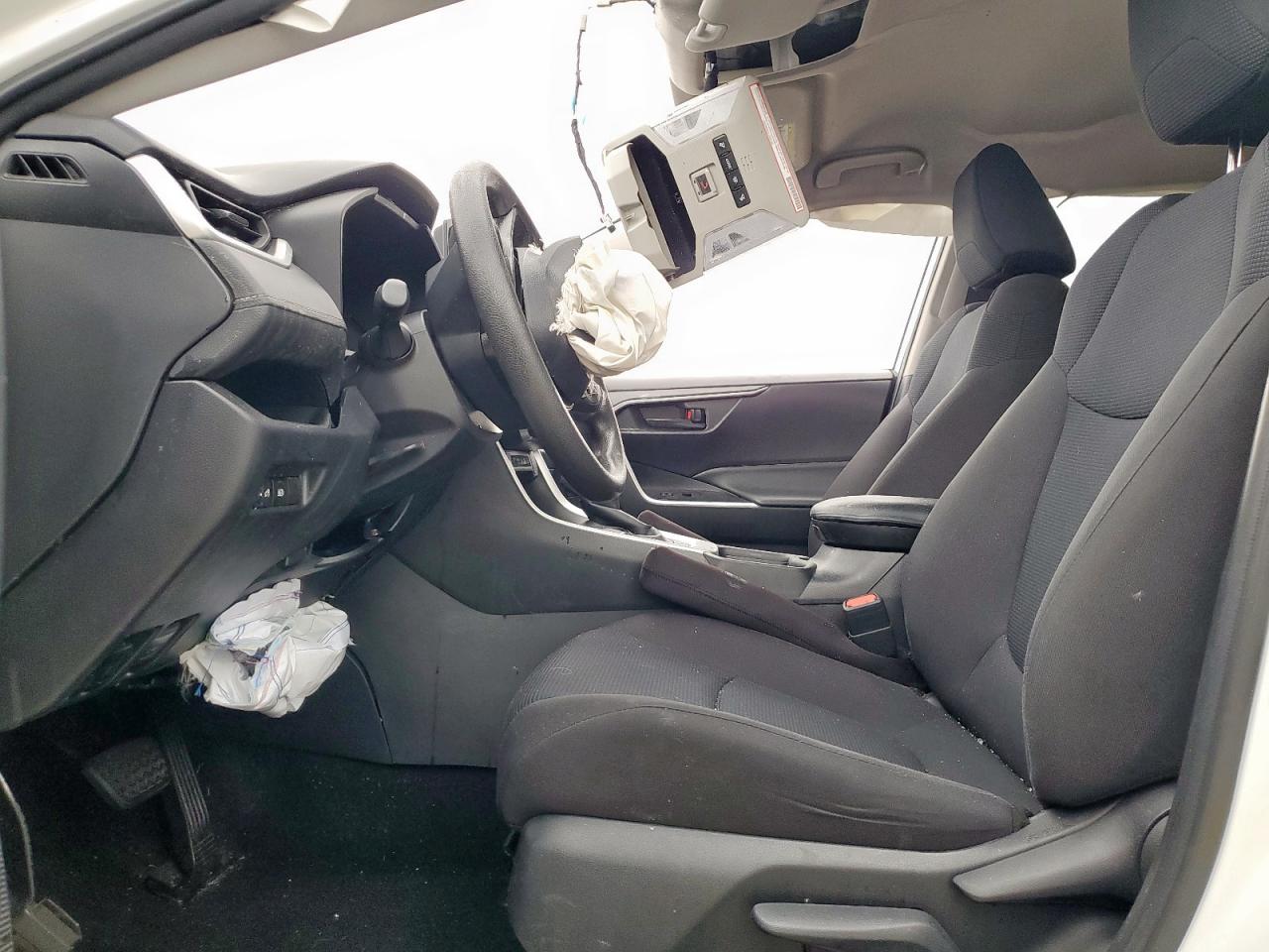 2021 Toyota RAV 4 - Image 7