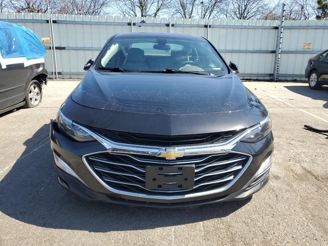 2020 Chevrolet Malibu - Image 5