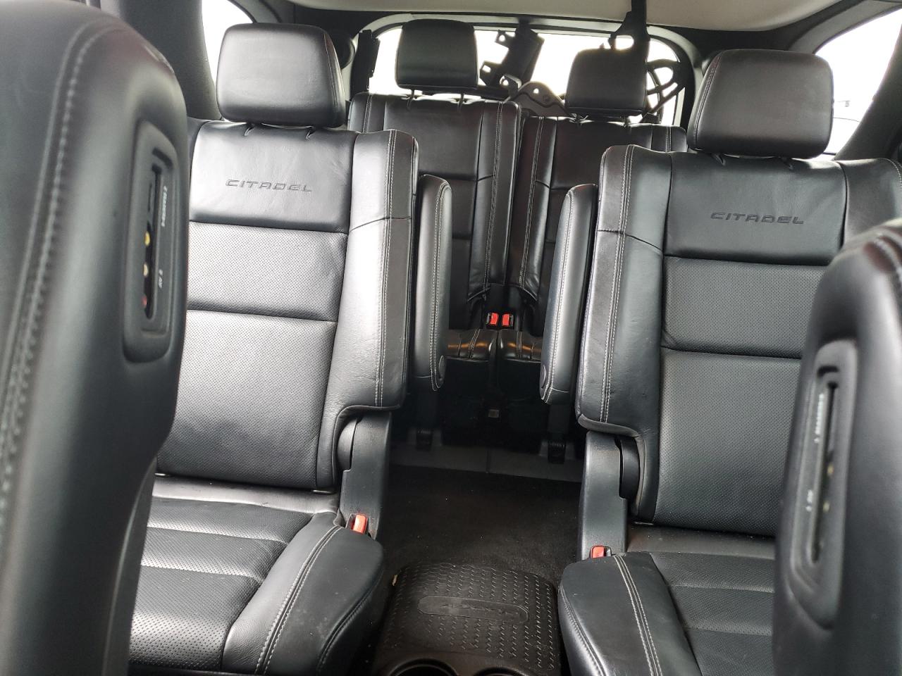 2015 Dodge Durango - Image 10