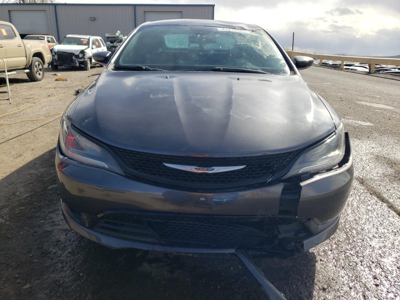 2015 Chrysler 200 - Image 5