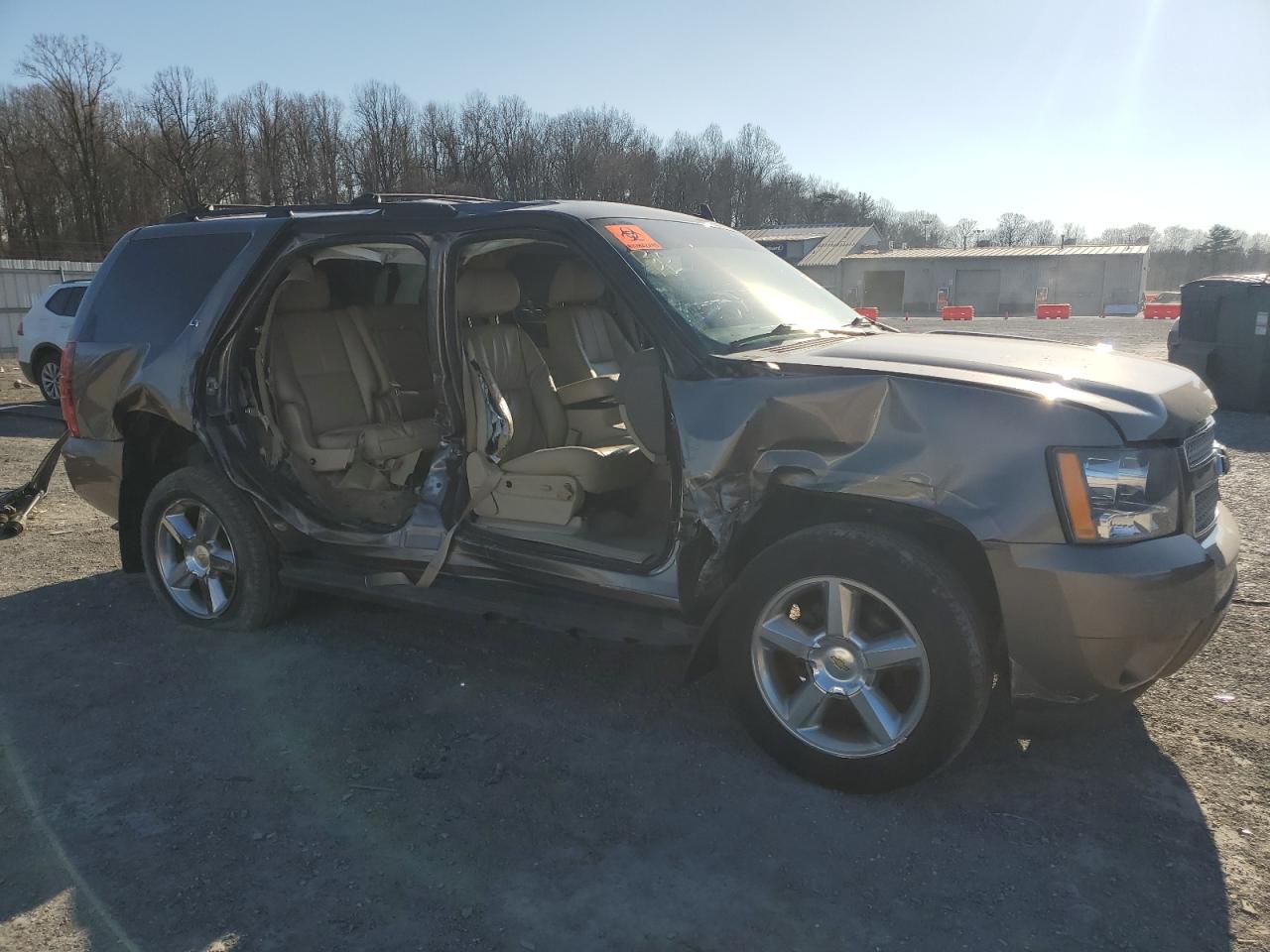 2011 Chevrolet Tahoe - Image 4