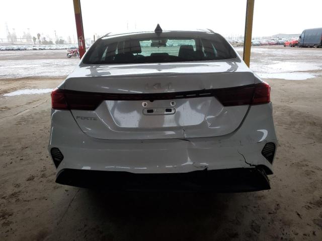  KIA FORTE 2024 Biały
