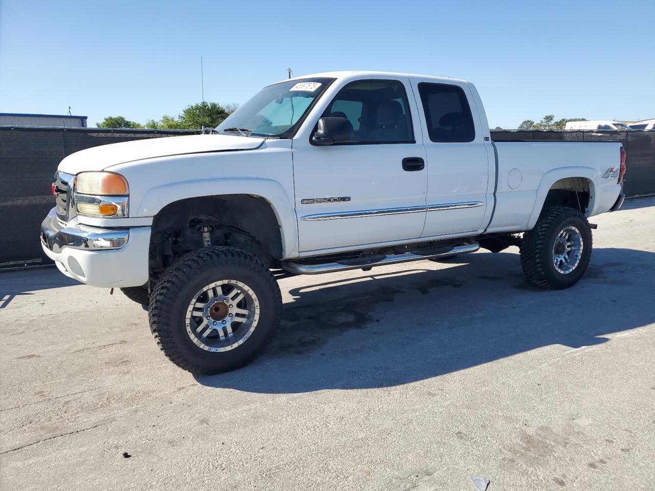 2007 GMC Sierra - Image 1