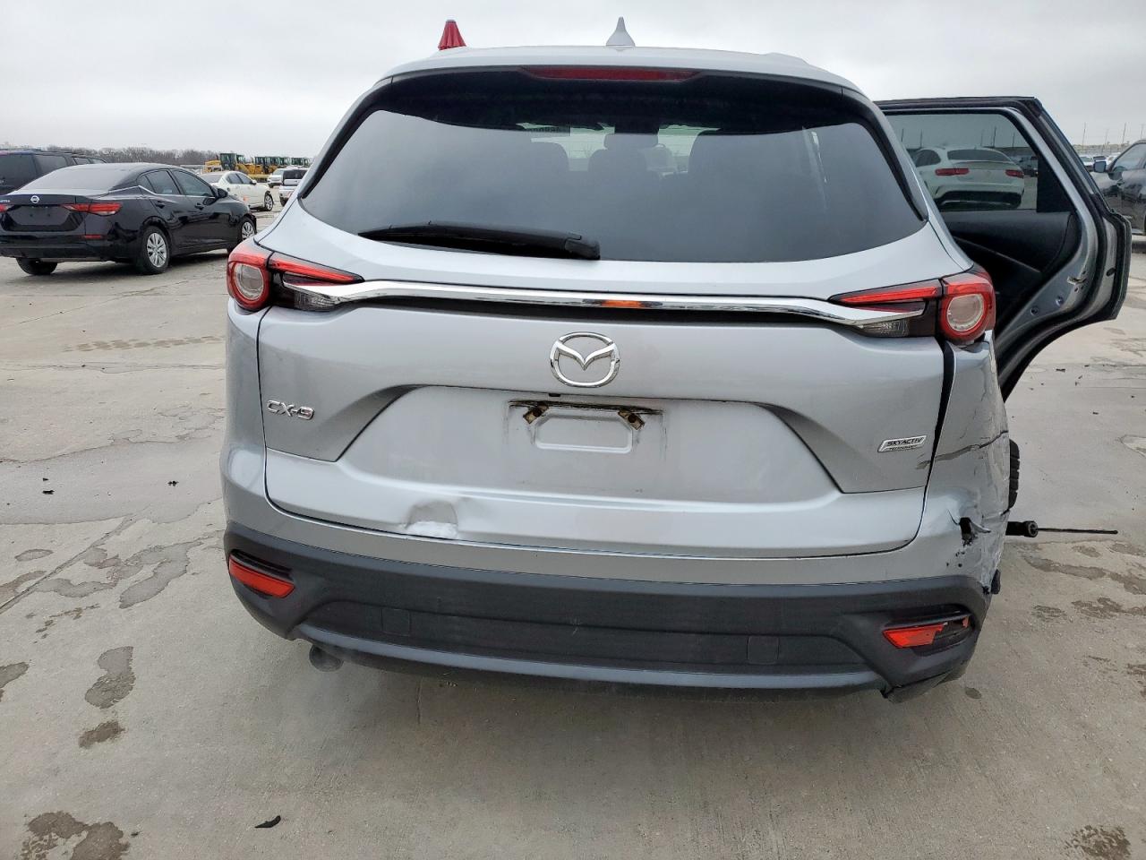 2016 Mazda CX-9 - Image 6