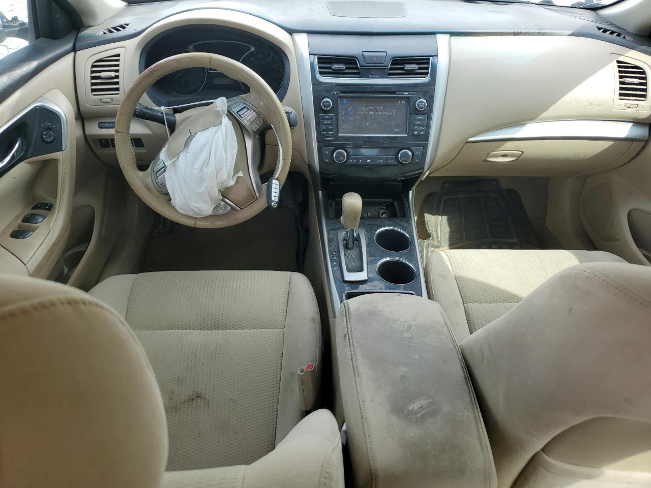 2014 Nissan Altima - Image 8