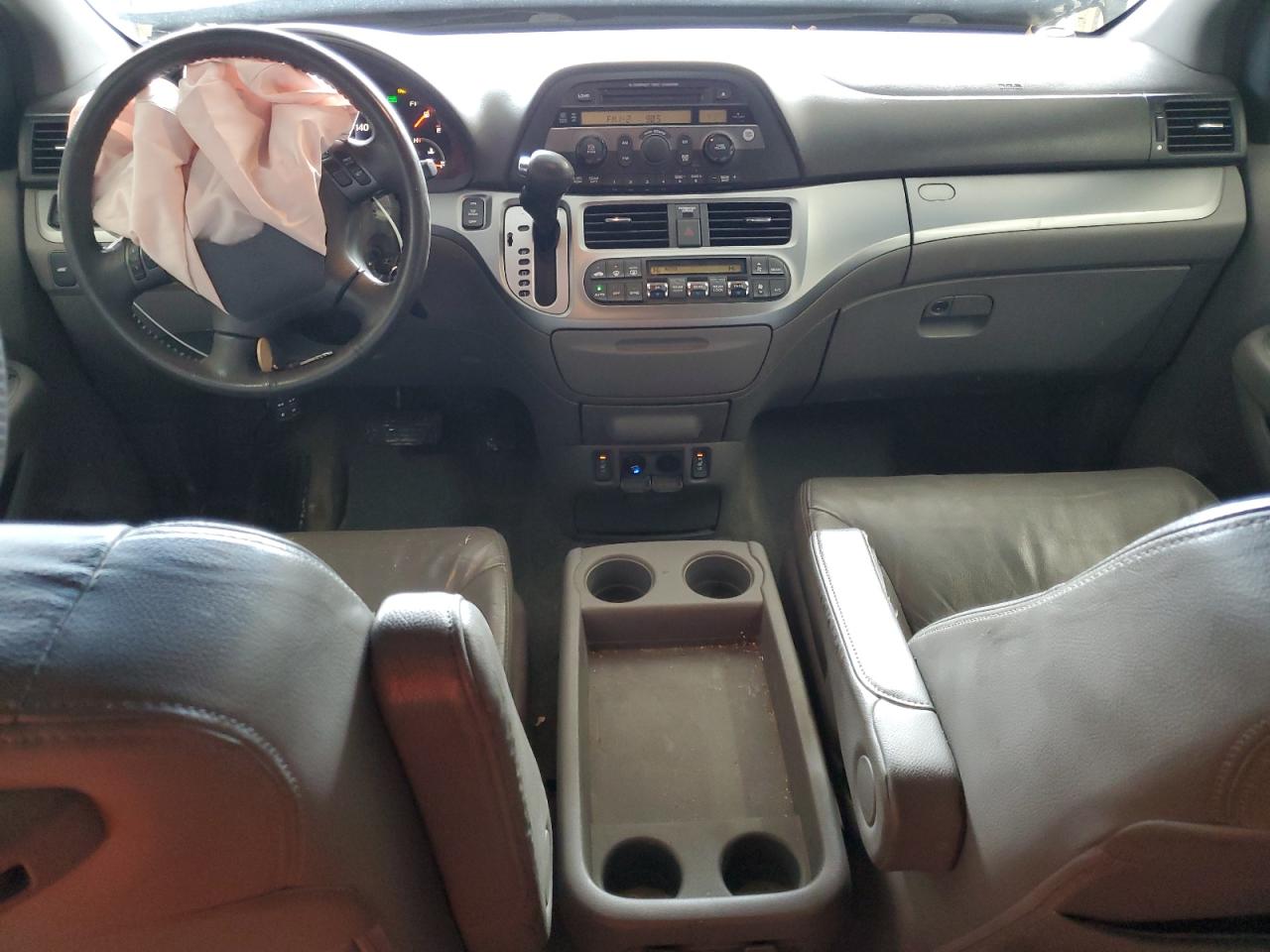 2010 Honda Odyssey - Image 8