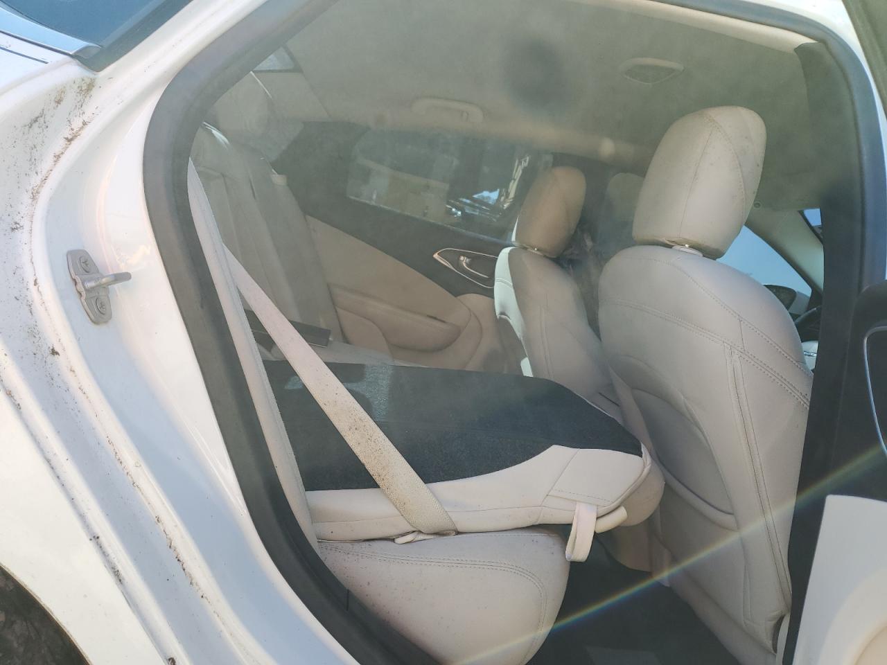 2015 Chrysler 200 Limited VIN: 1C3CCCAB4FN537606 Lot: 48904065