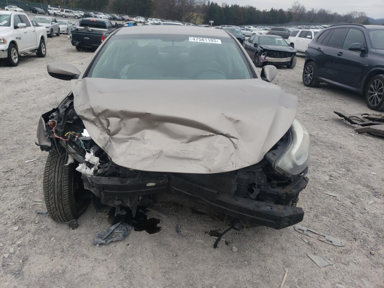 2014 Hyundai Elantra - Image 5