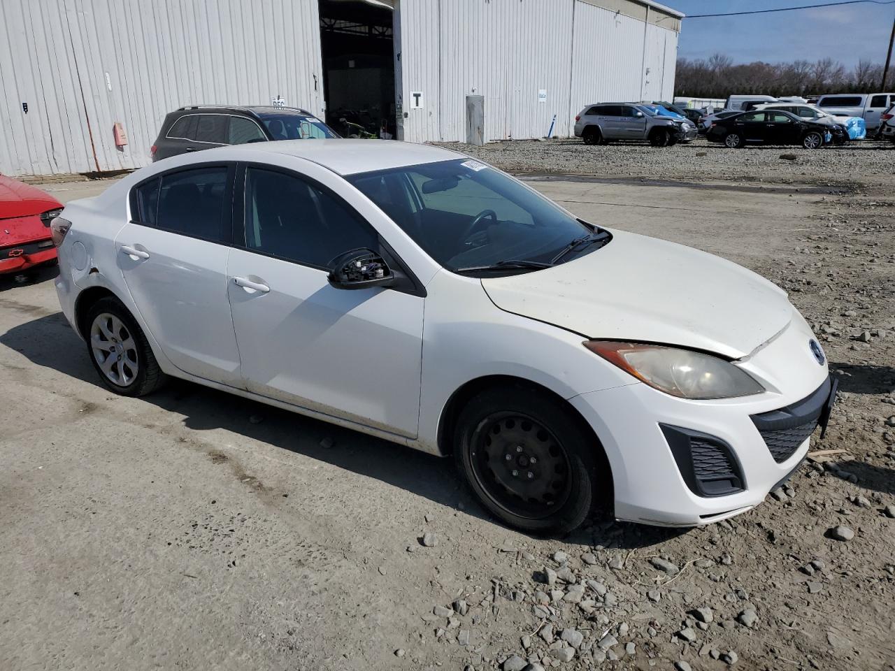 2011 Mazda 3 - Image 4