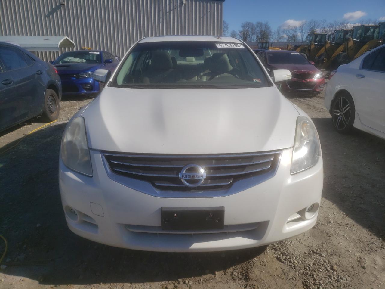 2012 Nissan Altima - Image 5