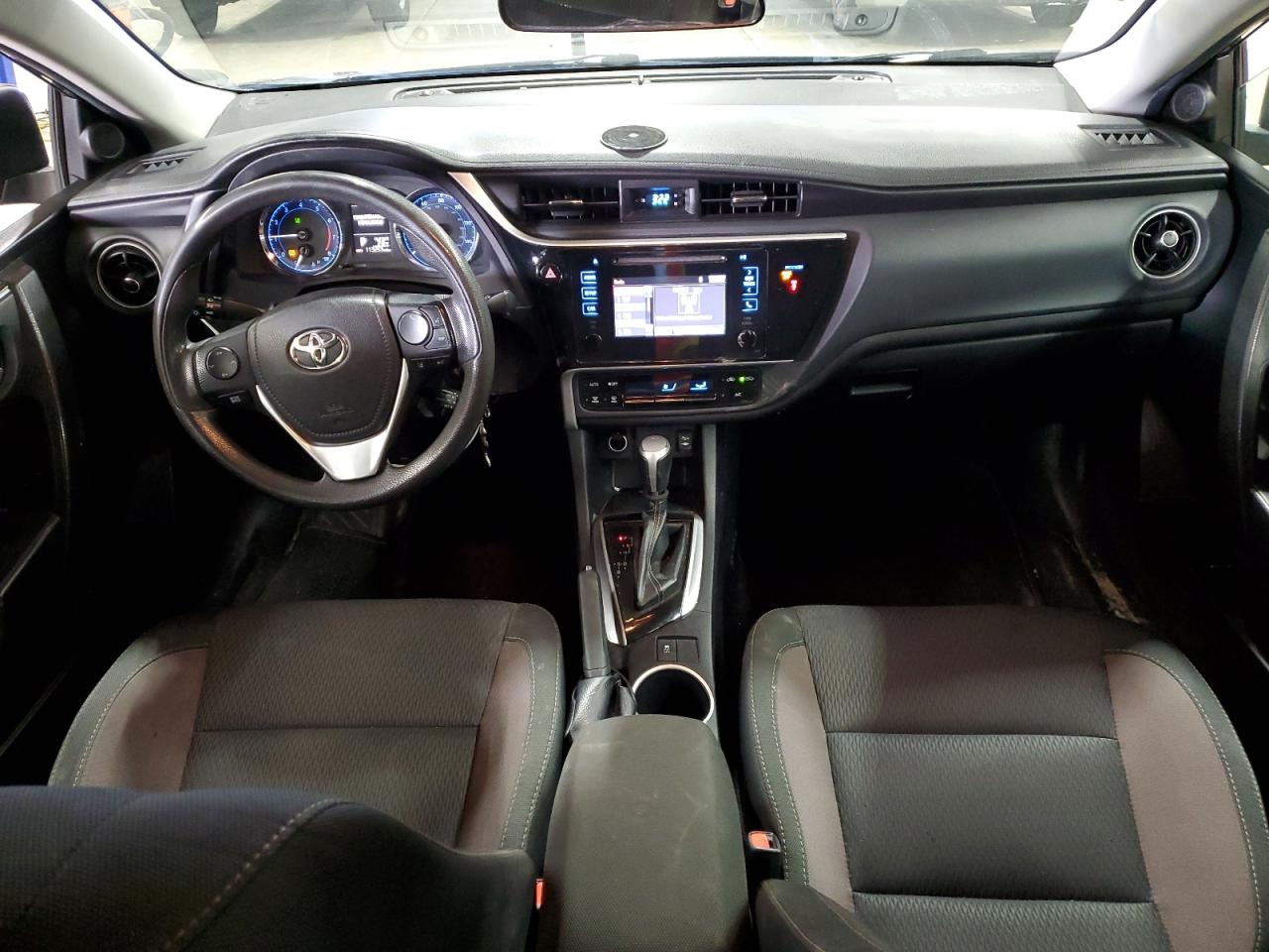 2018 Toyota Corolla L VIN: 2T1BURHE7JC023283 Lot: 51151495