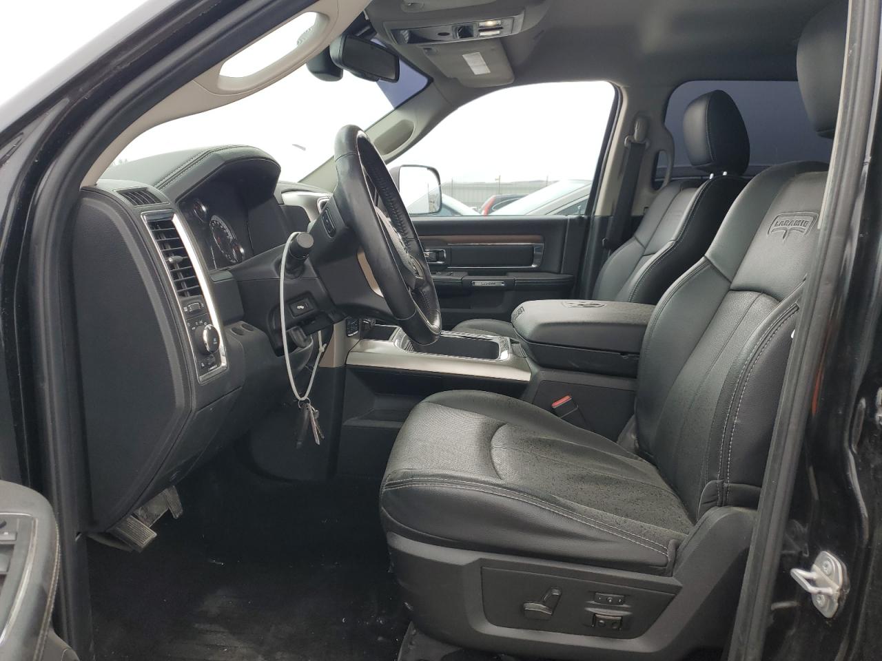 2018 RAM 1500 - Image 7