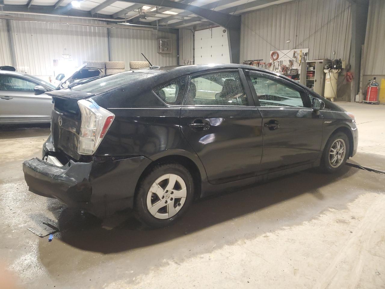2010 Toyota Prius - Image 3