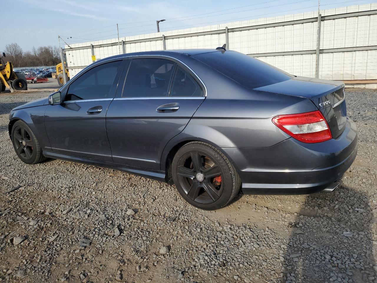 2011 Mercedes-Benz C-klasse - Image 2