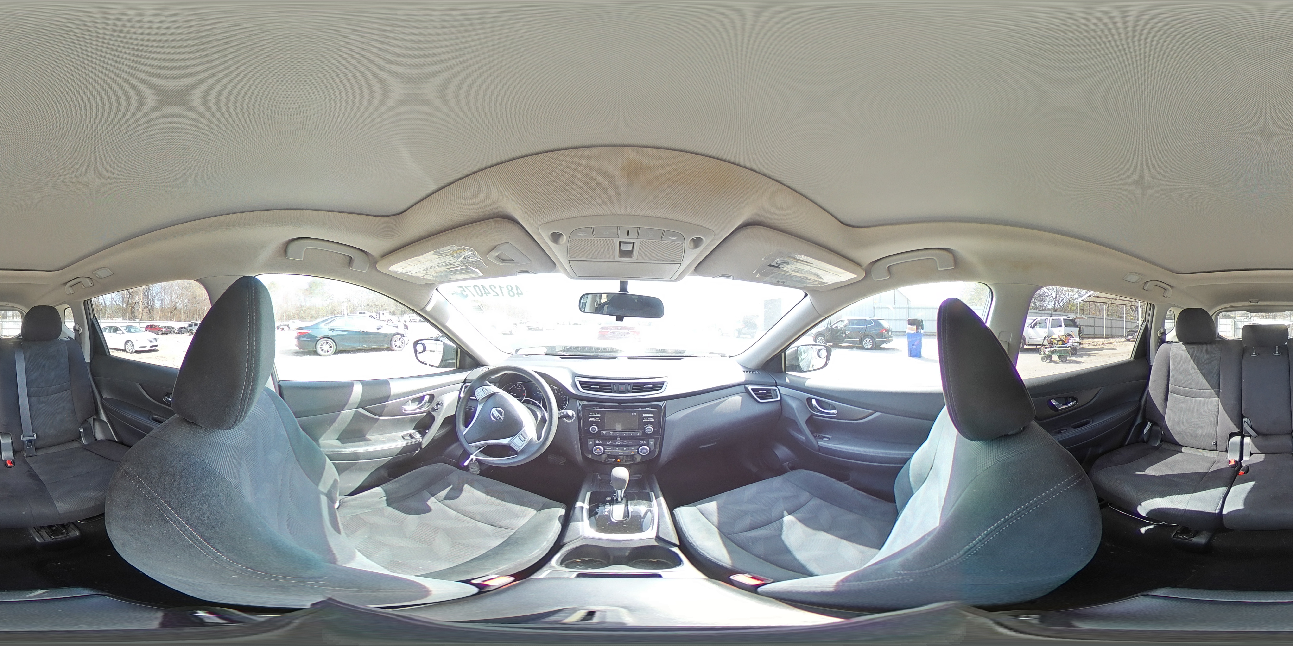 2016 Nissan Rogue - Image 15
